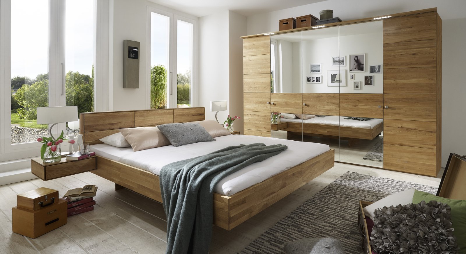 Komplett-Schlafzimmer aus massiver Wildeiche - Terrano