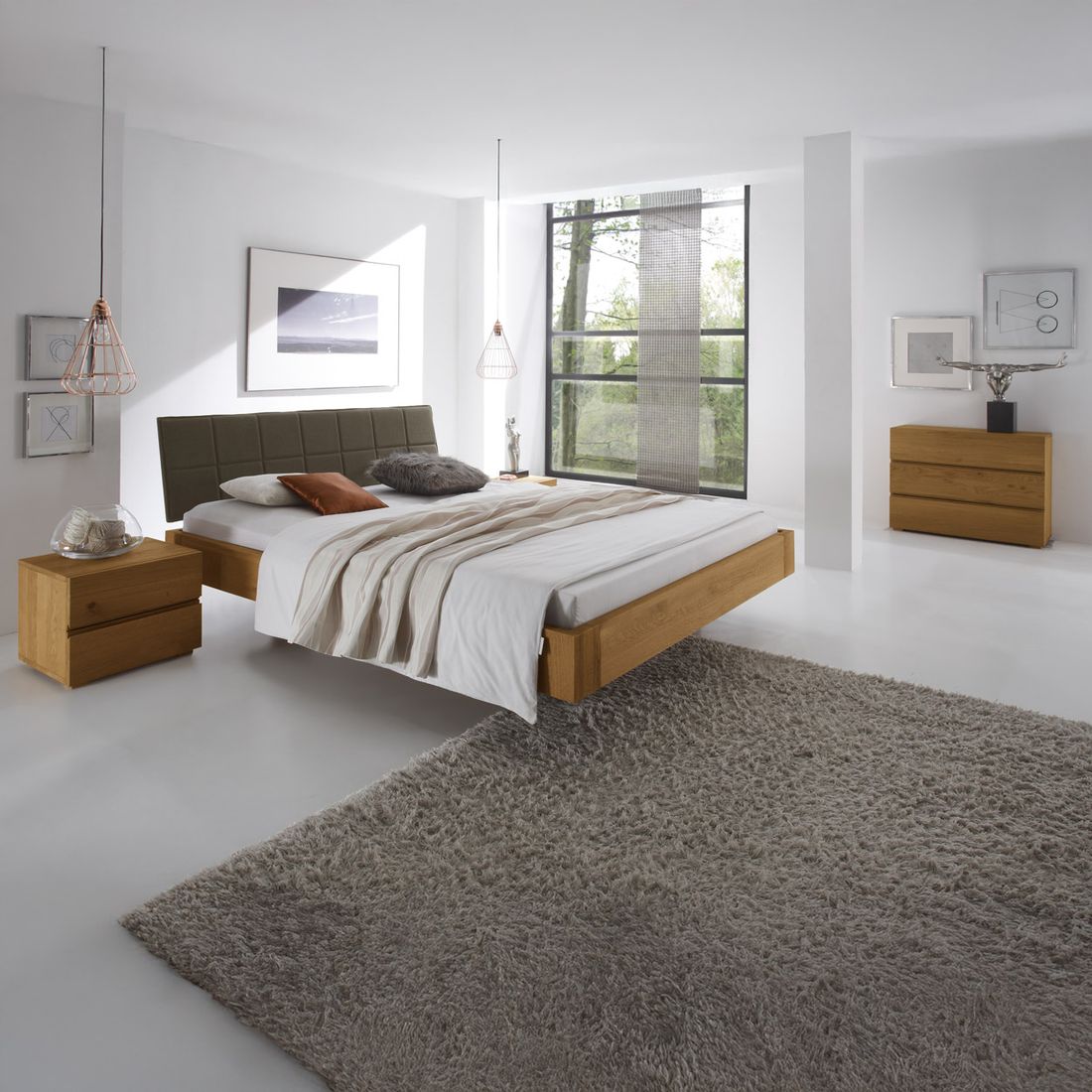 Bett Belbari Eiche Massivholz