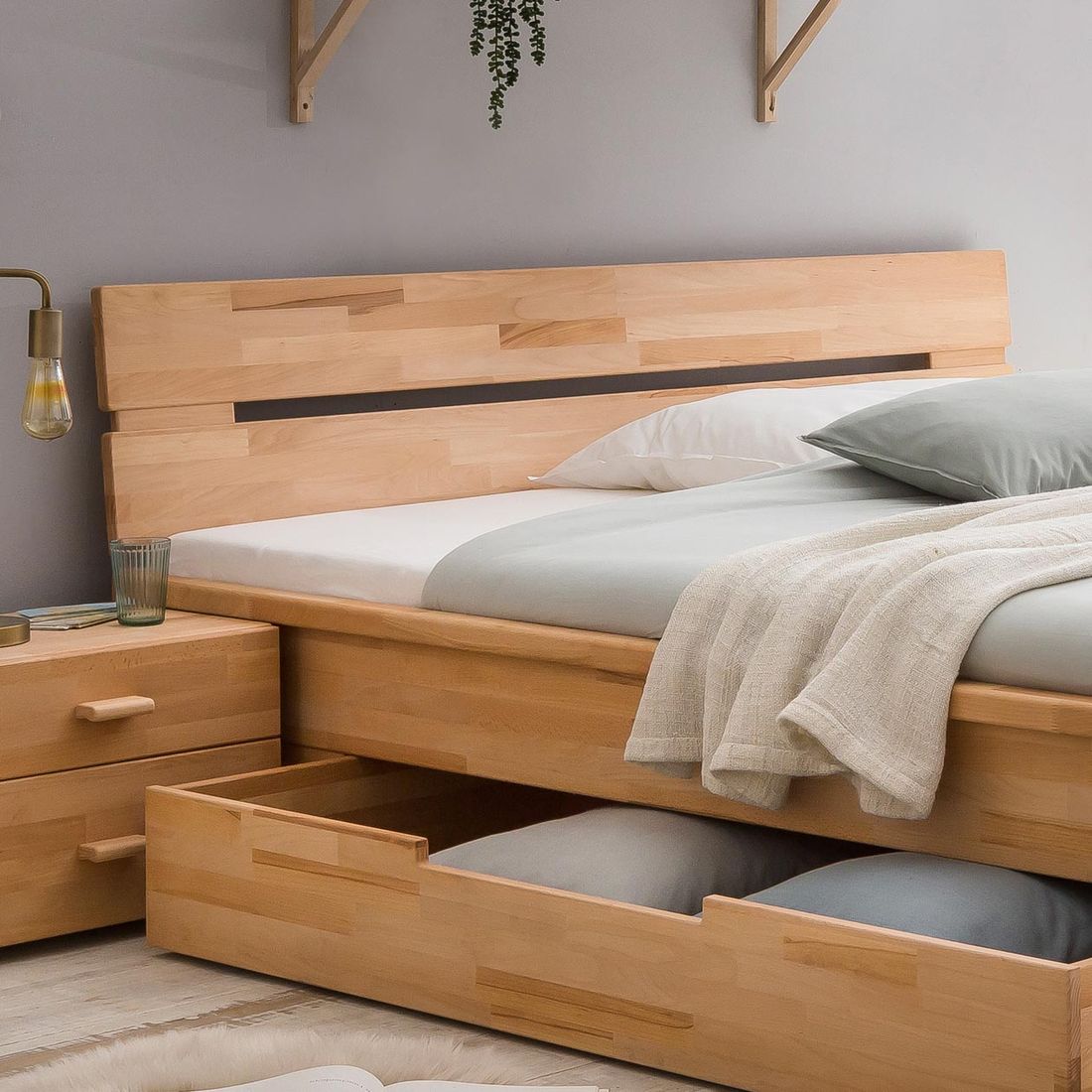 Bett Tamira Komfort Kernbuche Massivholz mit Schubkasten