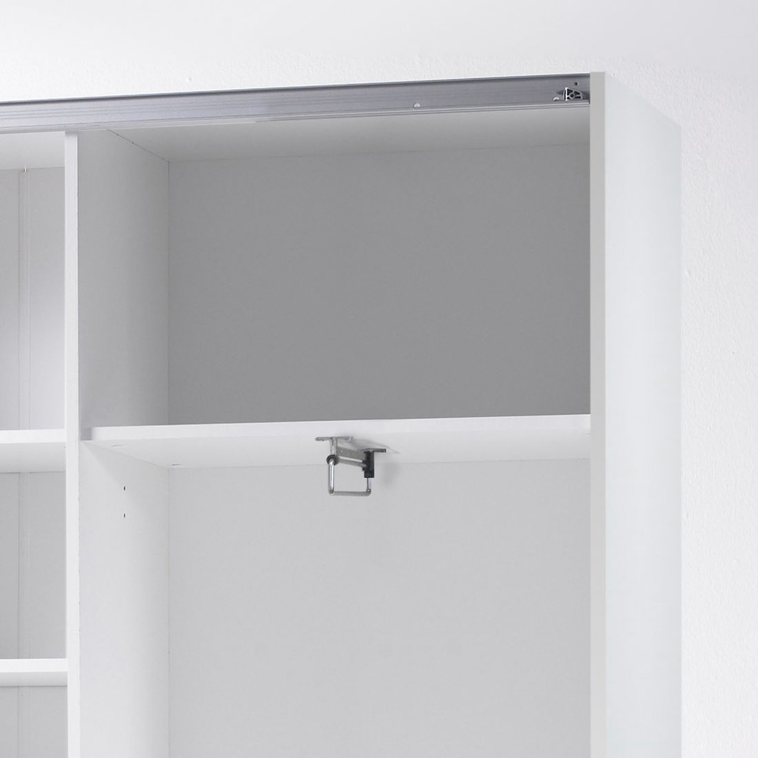 Schwebetüren-Kleiderschrank Nissa