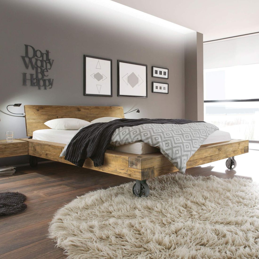 Balkenbett Quesada Wildeiche Vintage Massivholz
