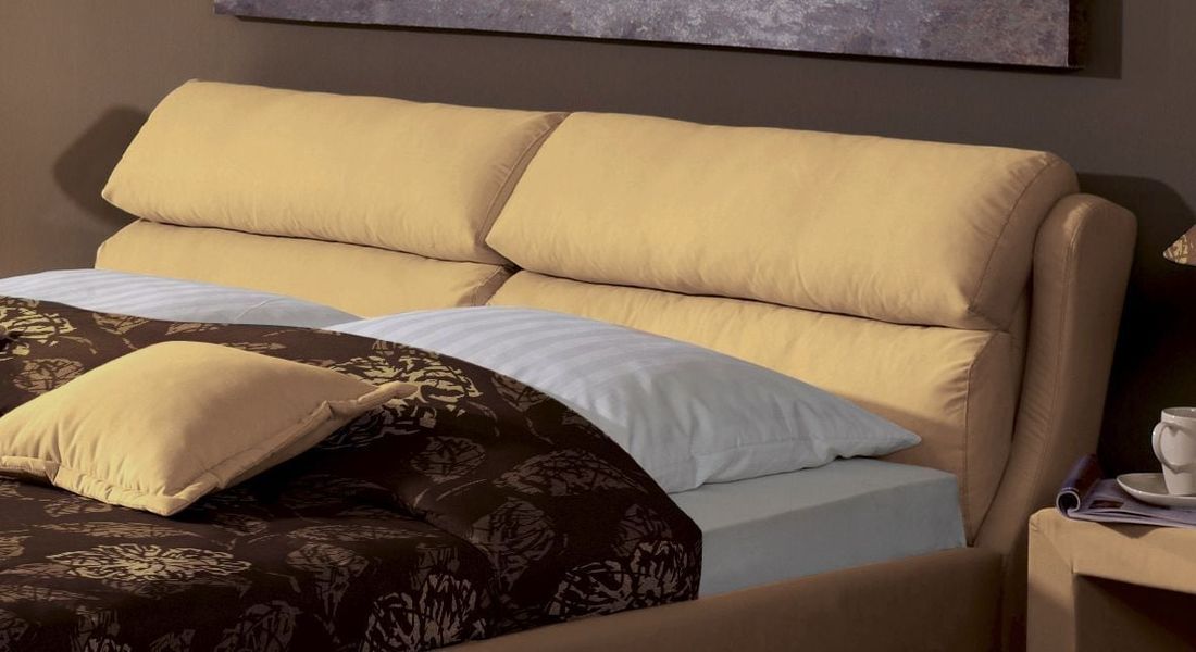 Polsterbett Catania Microvelours mit Bettkasten