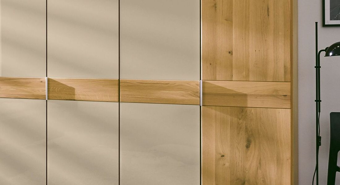 Musterring Drehtüren-Kleiderschrank Savona 2.0 Eiche teilmassiv mit Glasfront