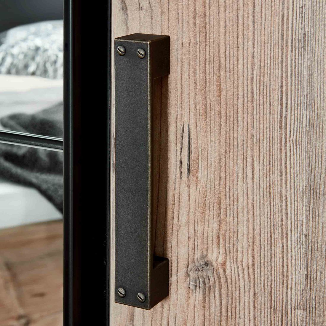 Drehtürenschrank Viano Eiche Dekor mit Spiegel 225x210cm