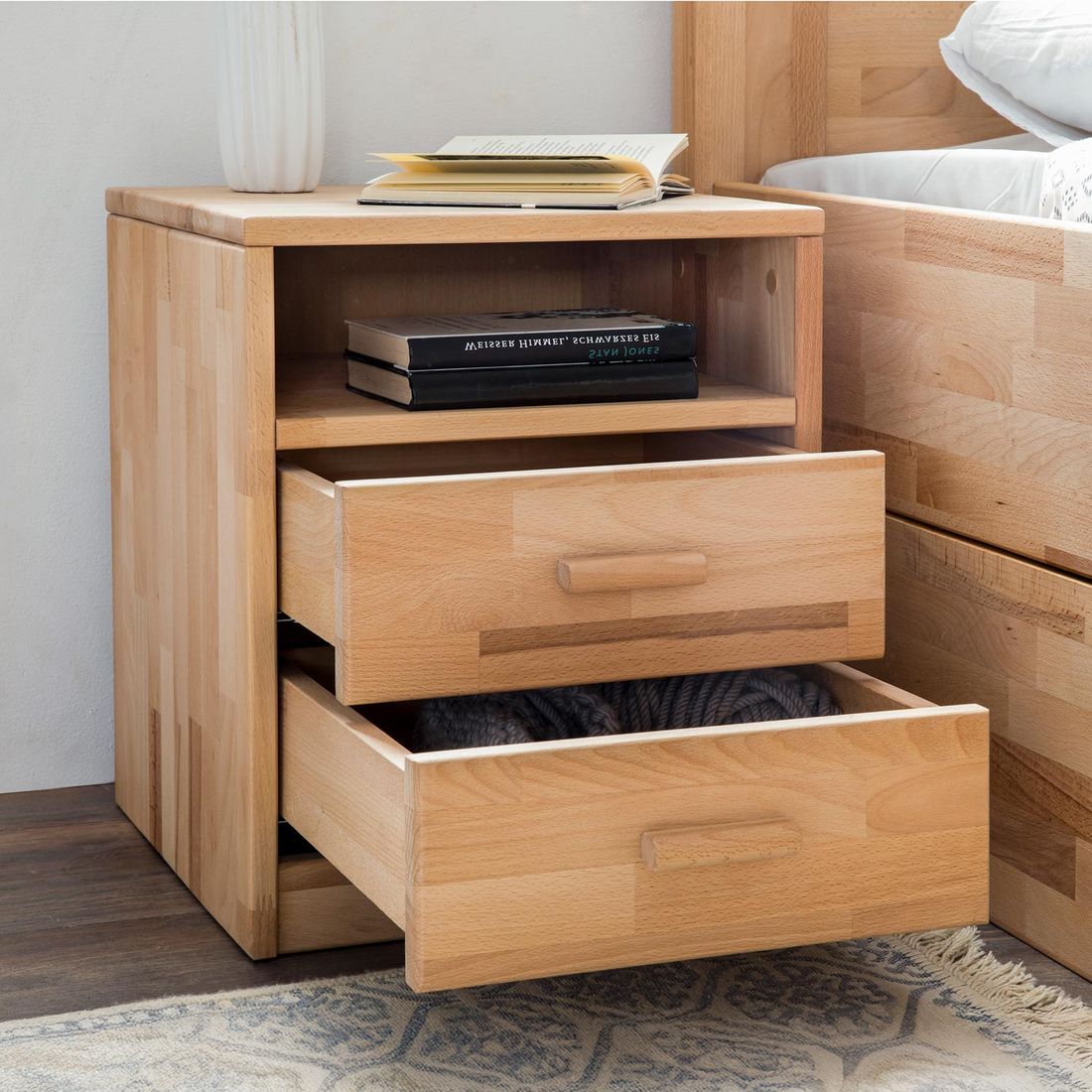 Nachttisch Luise Kernbuche Massivholz H 48 cm