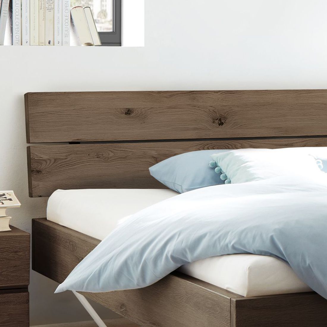 Bett Nakiri Wildeiche Massivholz
