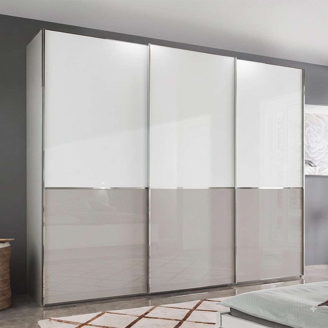 Schwebetüren-Kleiderschrank Shanvalley mit Glasfront