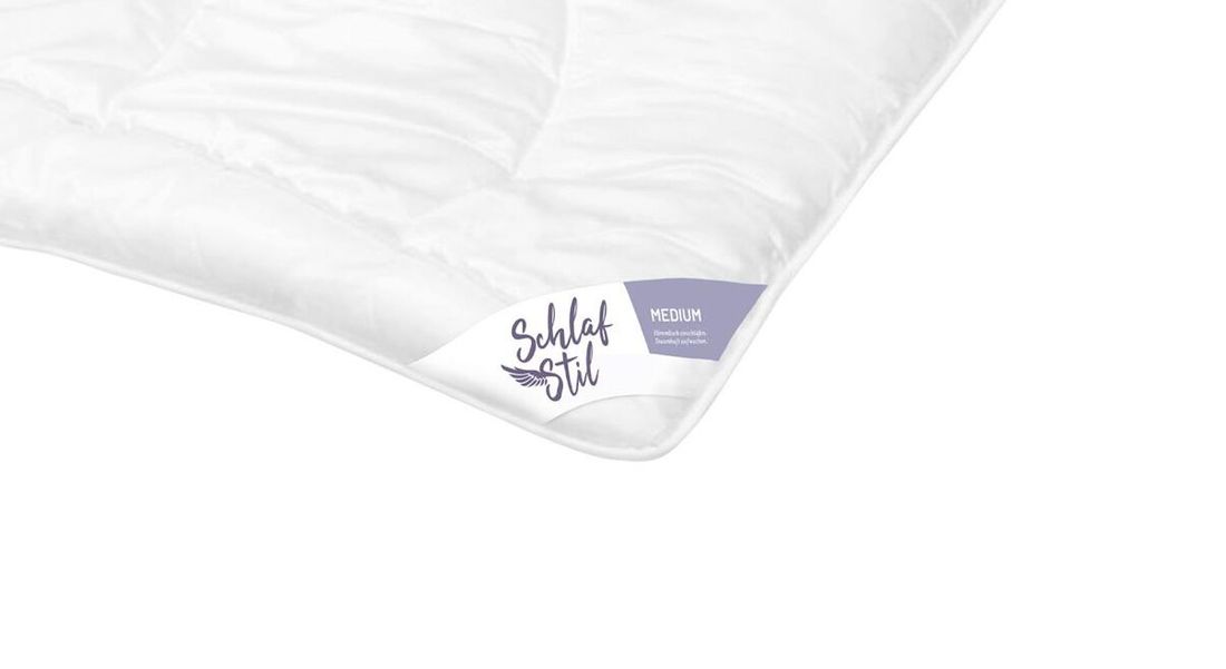 SCHLAFSTIL Kamelhaar-Flaum-Bettdecke N500 medium