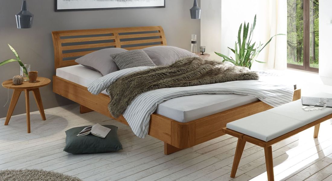 Bett Salerno Eiche Massivholz