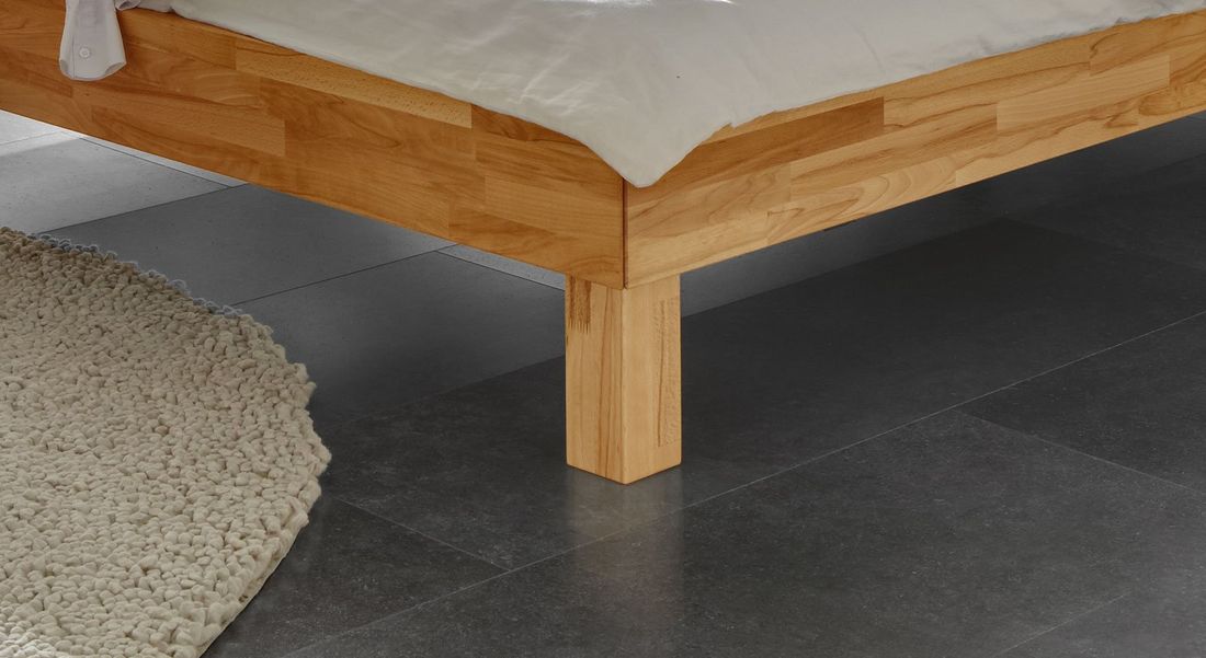Bett Madrid Buche Massivholz ohne Kopfteil
