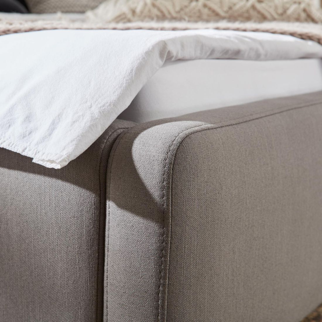 Interliving Polsterbett 1409 Komfort Webstoff