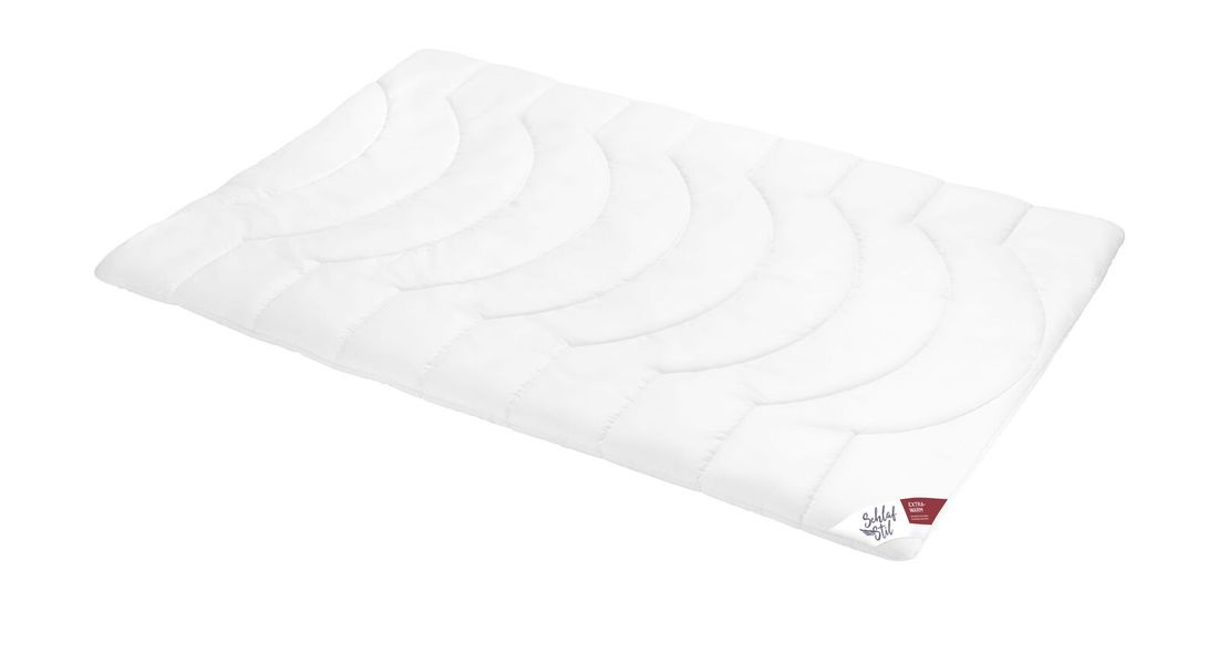 SCHLAFSTIL Markenfaser-Bettdecke F200 extra warm