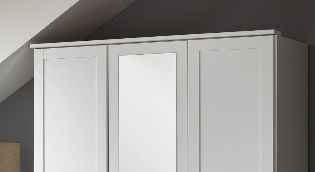 Drehtüren-Kleiderschrank Aradeo mit Spiegel