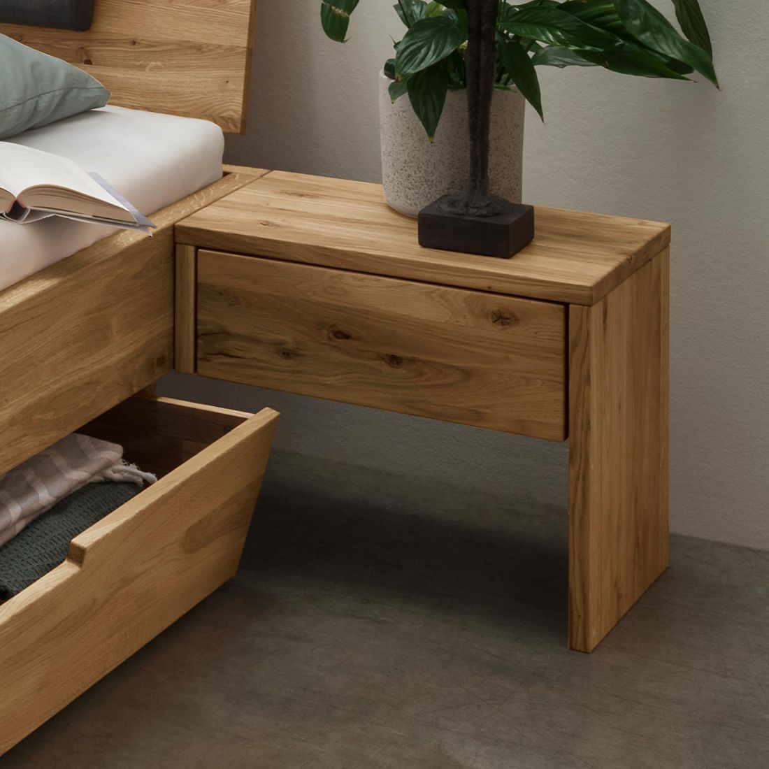 Nachttisch Adrien Wildeiche Massivholz H 45cm