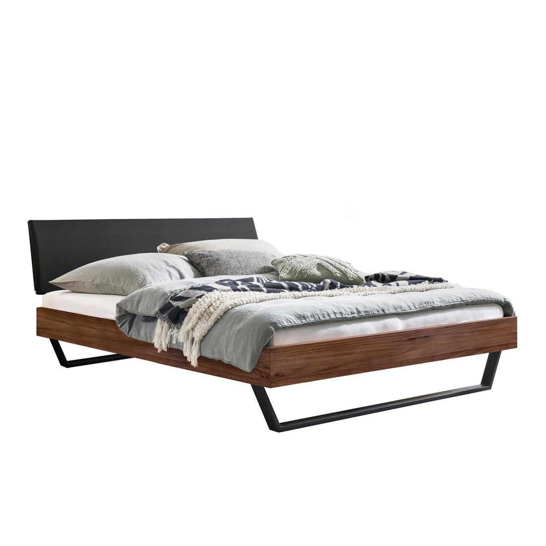 Bett Igon Nussbaum Massivholz