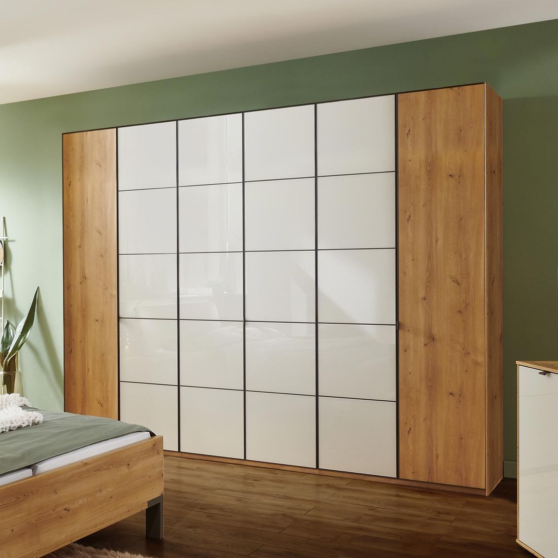 Drehtüren-Kleiderschrank Nuvira Eiche Dekor mit Glasfront