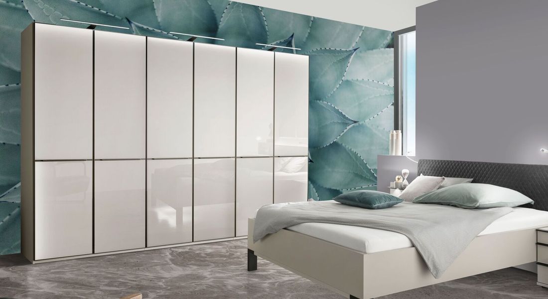 Drehtüren-Kleiderschrank Loyd mit Glasfront
