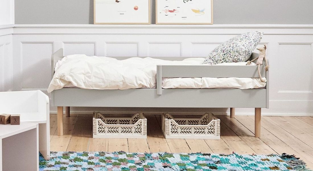Kojenbett Kids Town Retro Buche teilmassiv mit Lattenrost