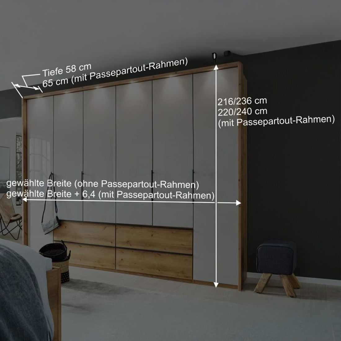 Interliving Drehtüren-Kleiderschrank 1205 Eiche Dekor mit Glasfront und Schubladen