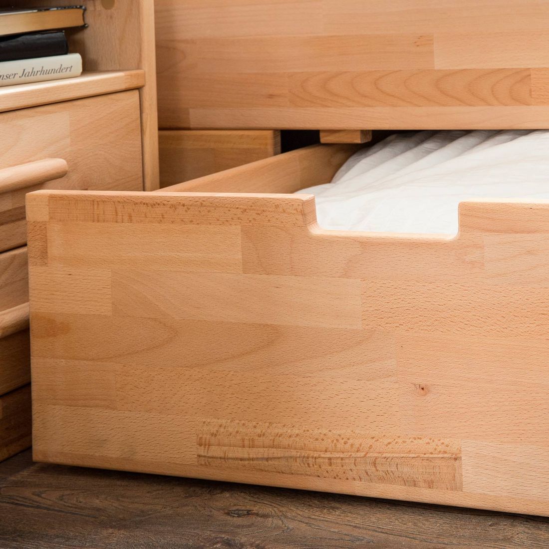 Seniorenbett Luise Komfort Kernbuche Massivholz mit Schubkasten