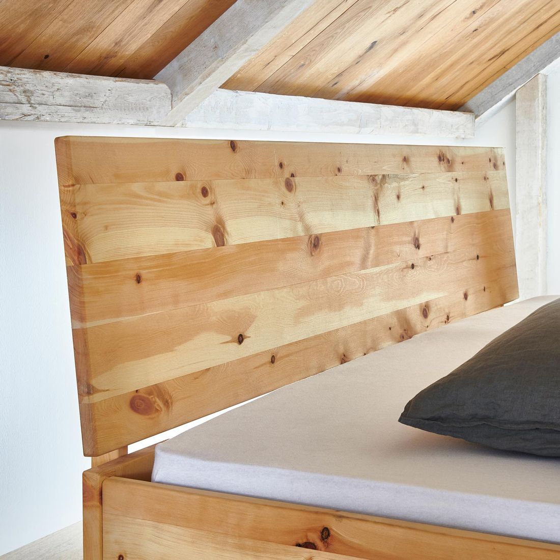 Bett Marmolata Komfort Zirbe Massivholz