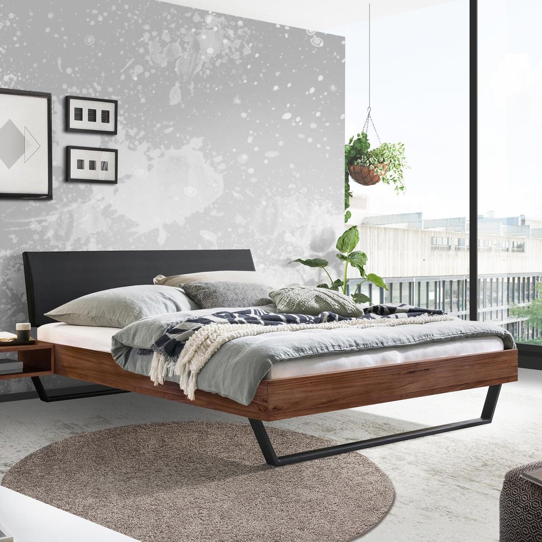 Bett Igon Nussbaum Massivholz