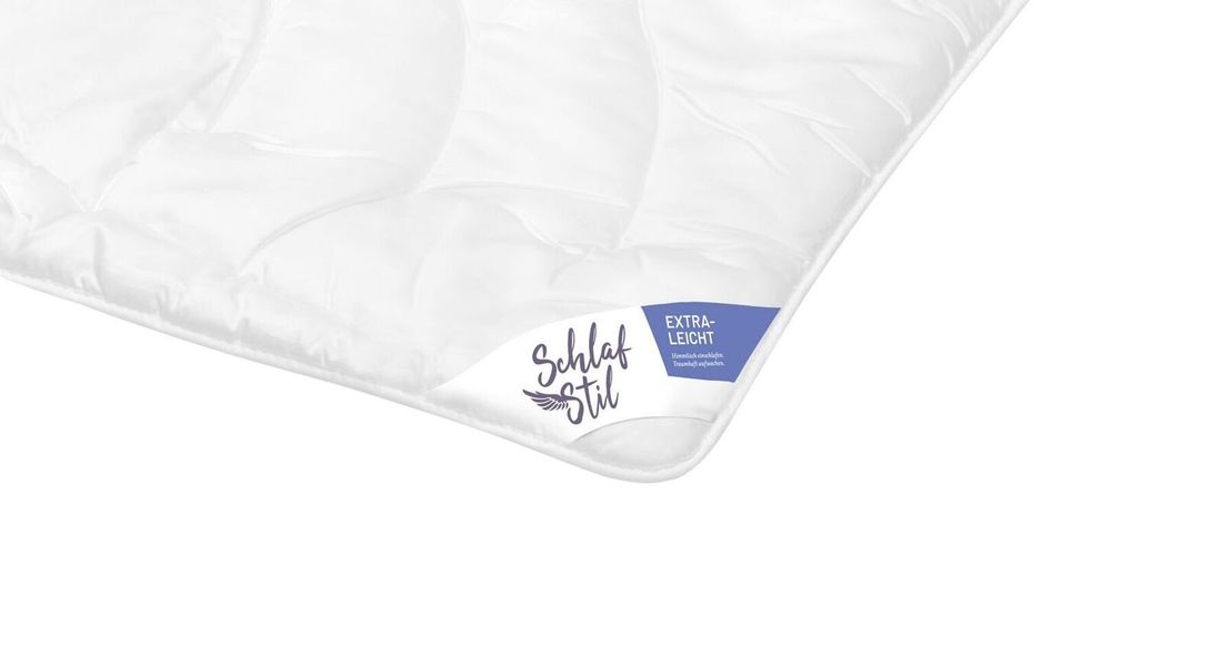 SCHLAFSTIL Cashmere-Flaum-Bettdecke N700 extra leicht