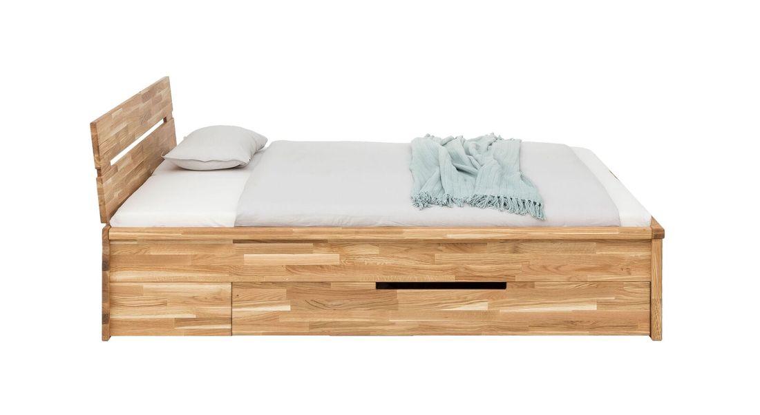 Bett Sumak Komfort Wildeiche Massivholz mit Schubkasten