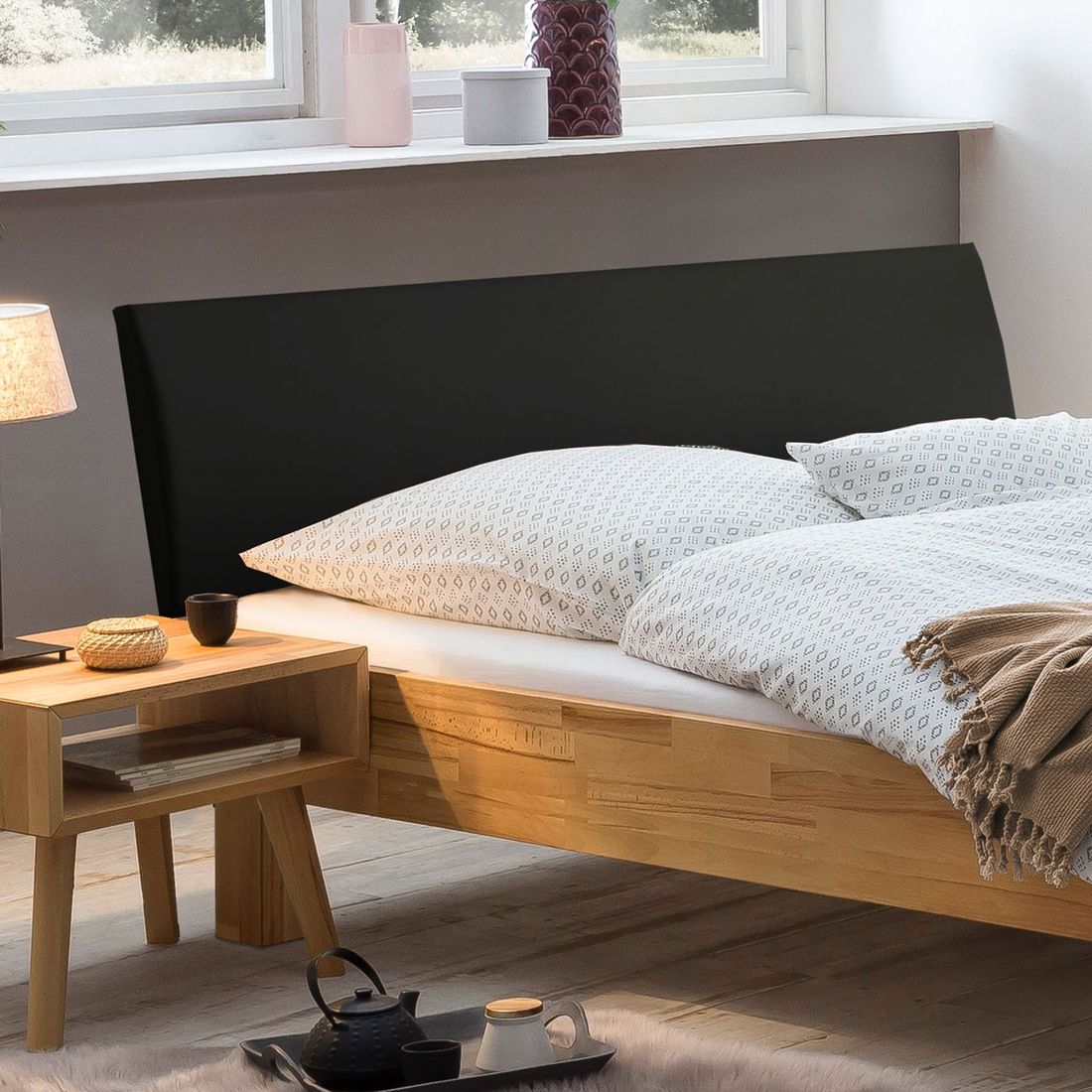 Bett Amsden Kernbuche Massivholz
