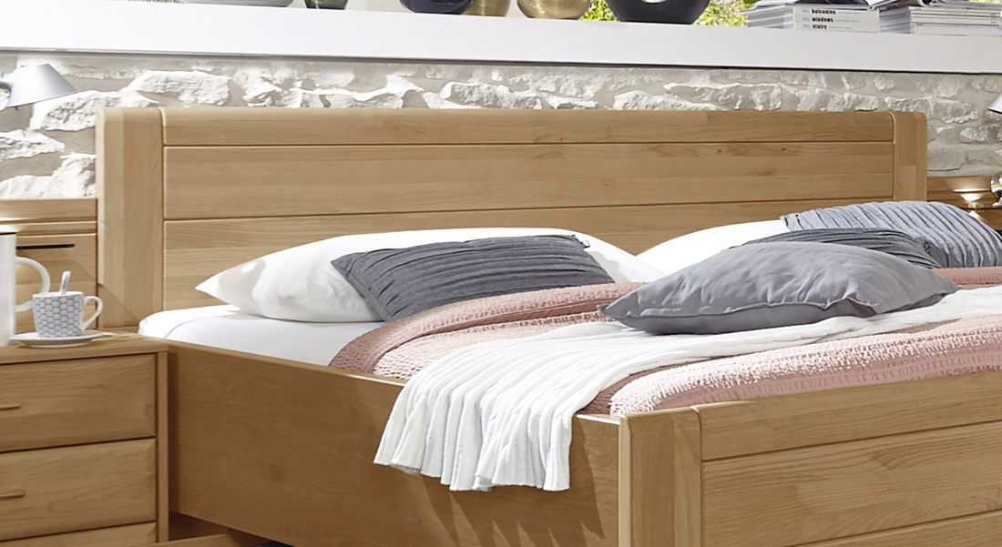 Doppelbett Narita Komfort Erle teilmassiv mit Schubkasten