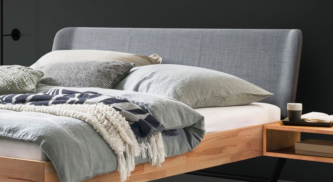 Bett Koruko Kernbuche Massivholz