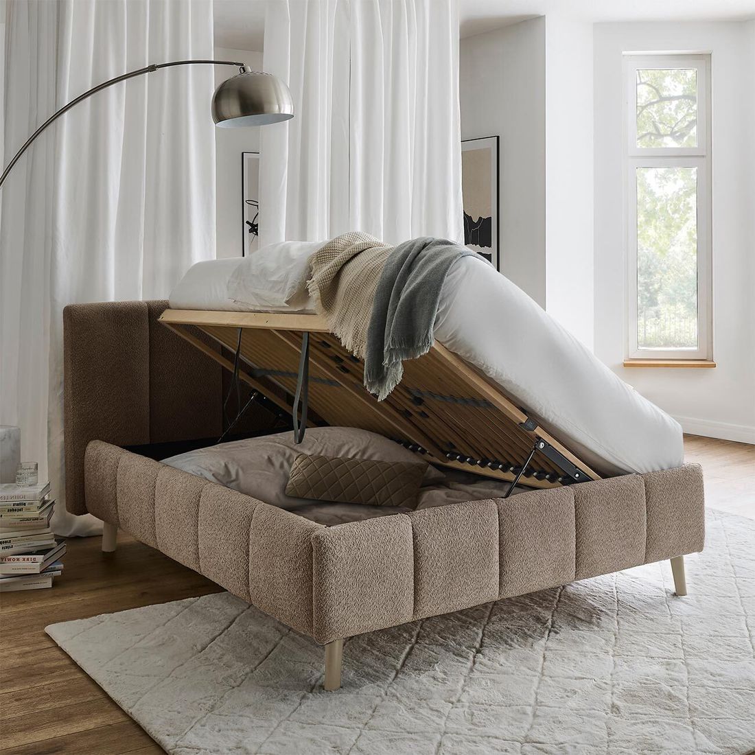 Polsterbett Malven Komfort Bouclé mit Bettkasten und Lattenrost