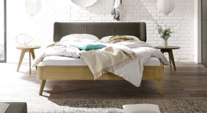 Bett Rakaia Eiche Massivholz