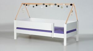 Hausbett Kids Town Buche teilmassiv mit Lattenrost