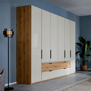 Interliving Drehtüren-Kleiderschrank 1034 Eiche Dekor mit Glasfront und Schubladen