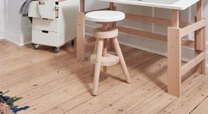 Hocker Kids Town Buche Massivholz höhenverstellbar