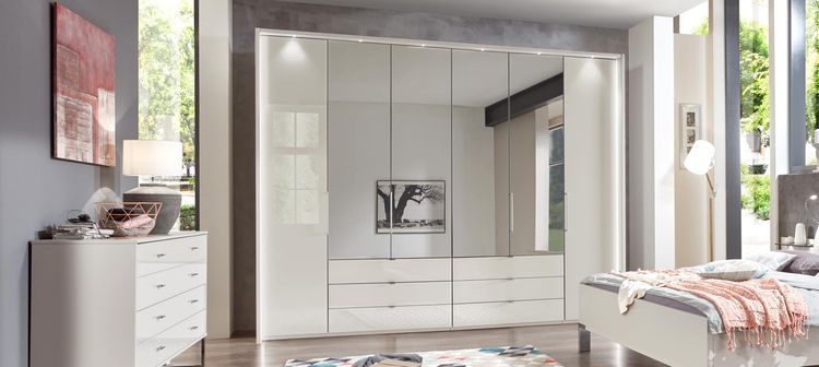 Spiegel-Kleiderschrank
