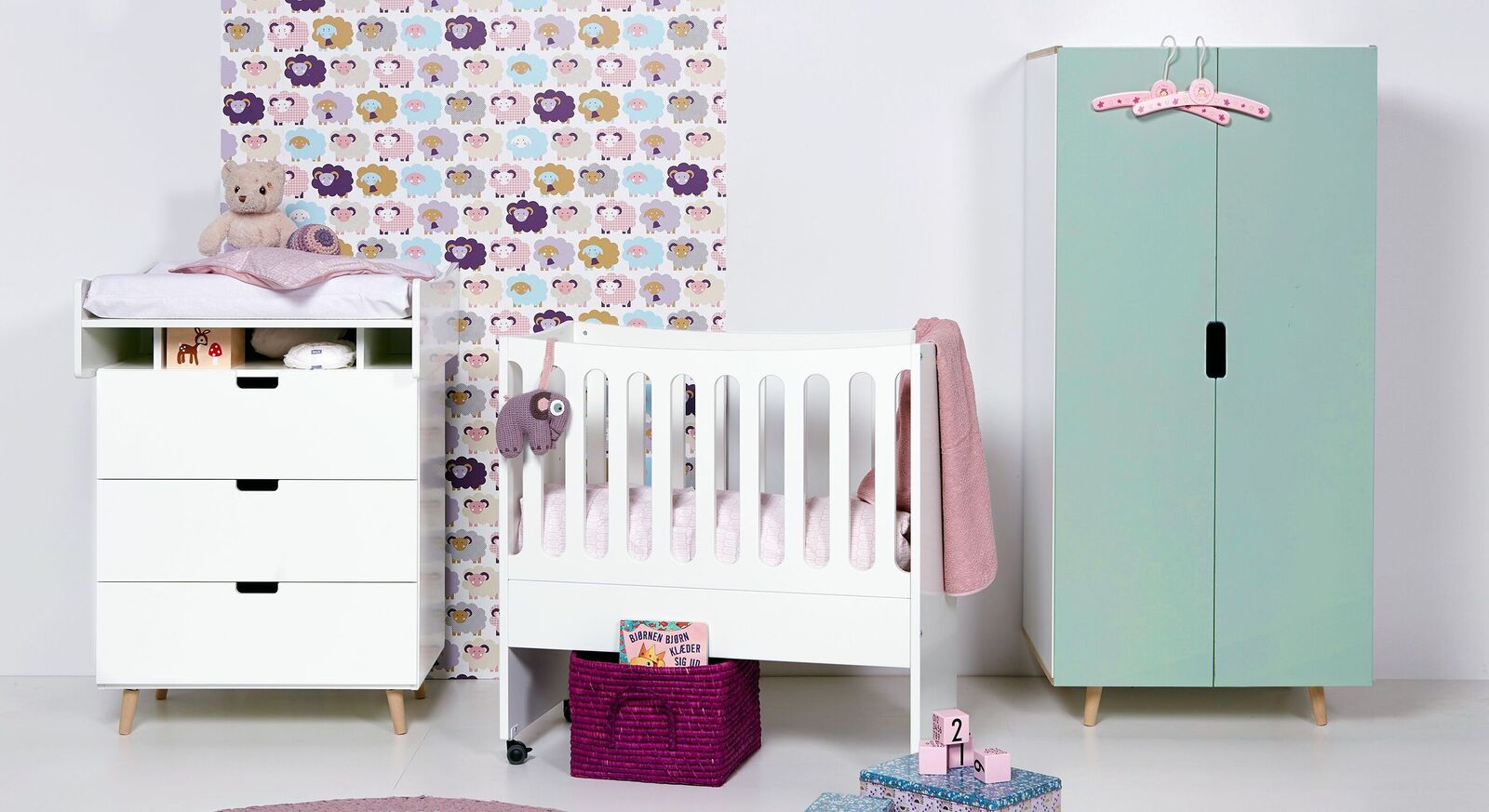 Kleiderschrank Kids Town Retro Color ideal fürs Babyzimmer
