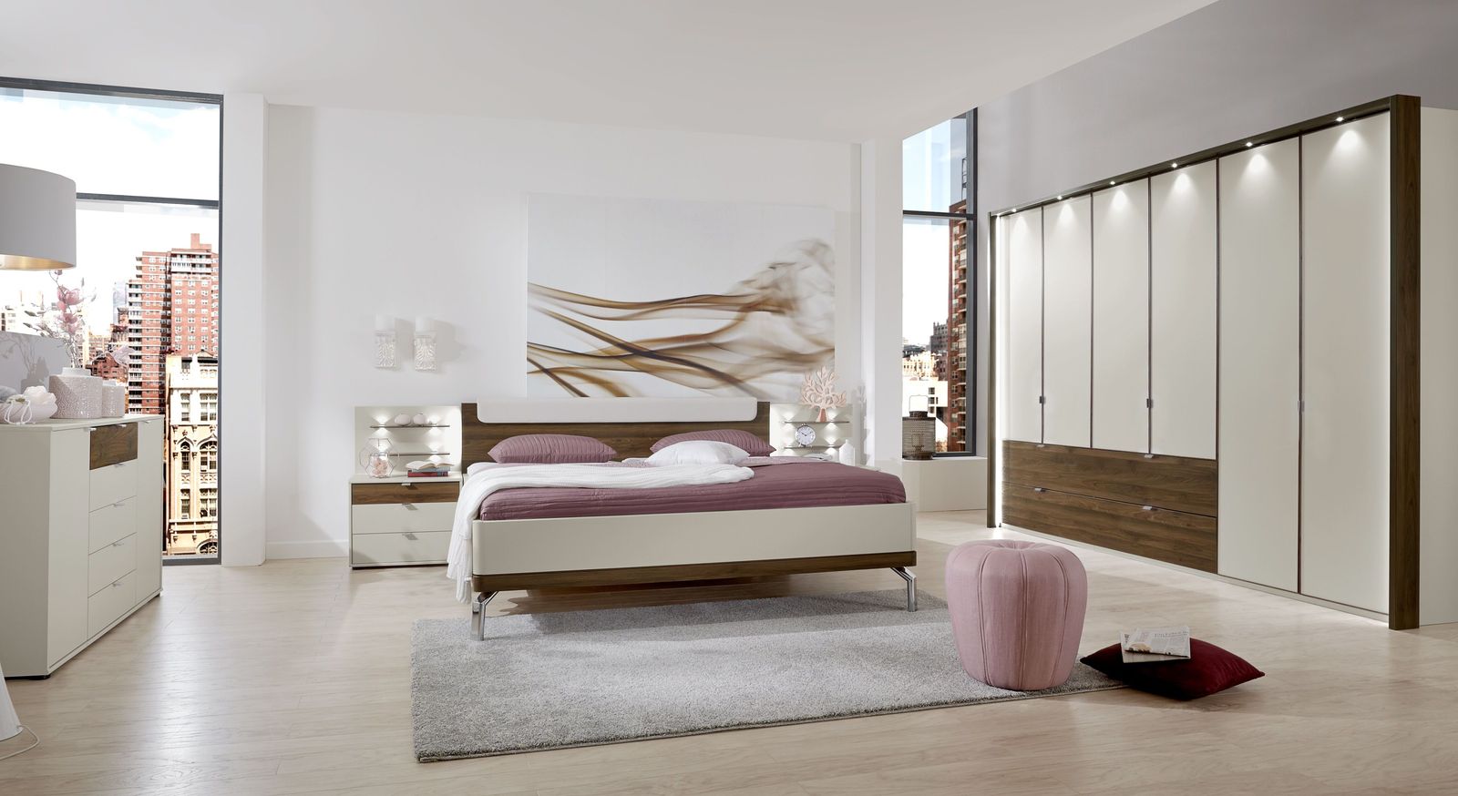 Modernes Schlafzimmer Akola in Nocce und Champagner Dekor
