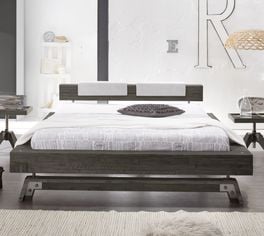 Hochwertiges Bett Molina in Doppelbett-Größe