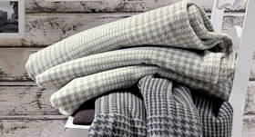Naturfasern Kuscheldecke aus Baumwolle und Schafwolle-Schurwolle