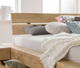 Schubkasten-Bett Doba mit geneigtem Kopfteil für mehr Komfort