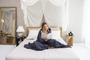 Bed Rotting - Lesen kann durchaus entspannend und sinnvoll sein