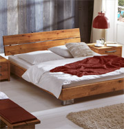 rustikal eingerichtetes Schlafzimmer