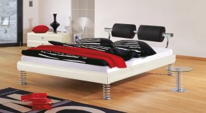 Außergewöhnliches Design-Bett Elastic mit luftig-leichter Optik dank Sprungfeder-Bettbeinen - ideal für die Studentenwohnung.
