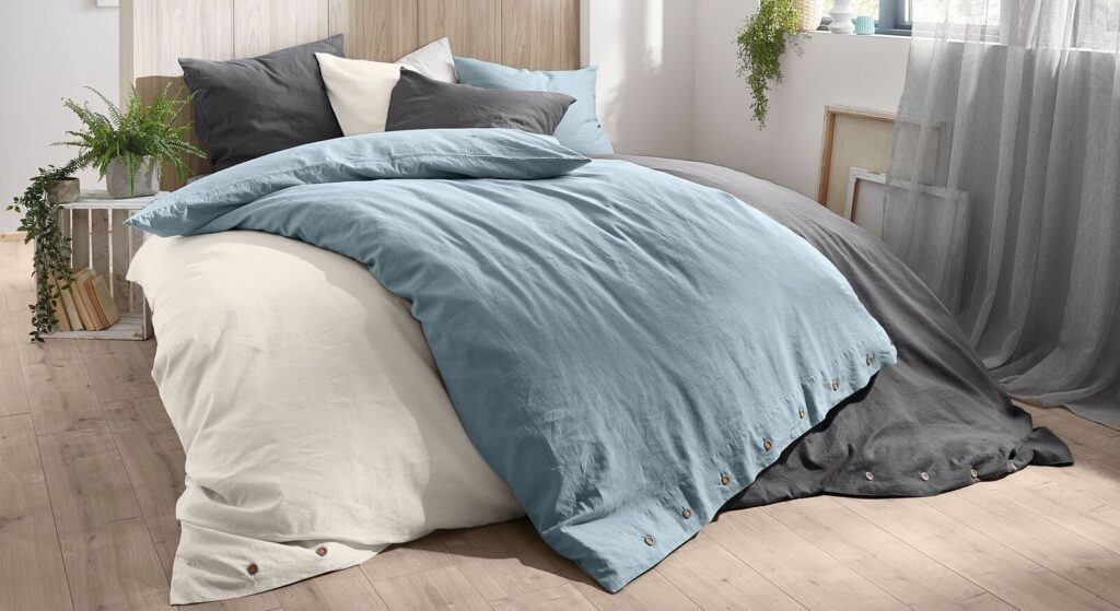 Mit Bettwäsche dem Bett ein neues Gesicht geben - dekorieren, Bett stylen.