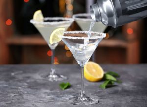 Cocktails sollten Sie abends vermeiden - © Africa Studio / Fotolia.com