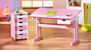 Sicher lernen - ergonomischer Lernplatz im Kinderzimmer