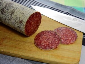 Mineralstoff Natrium - Salami