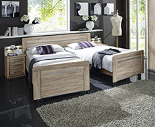 Komfortables Bett für Senioren